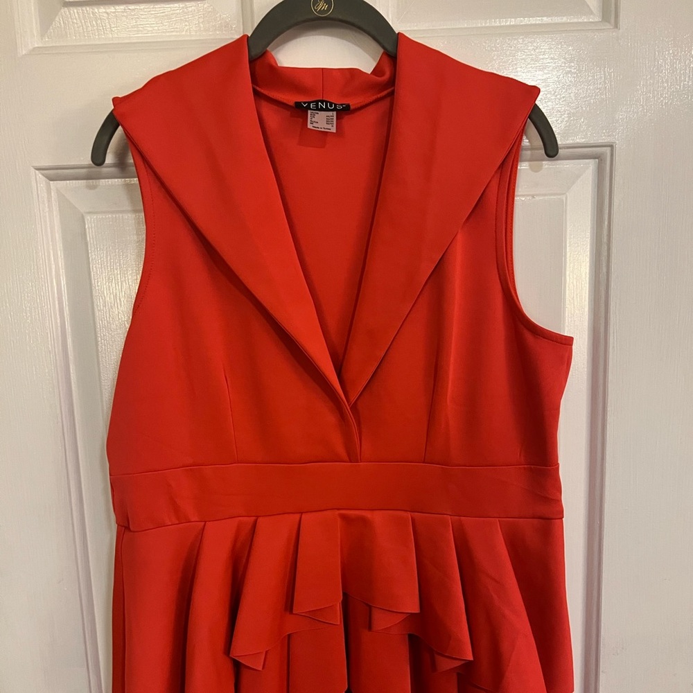 Venus shirt size large orange new without tags